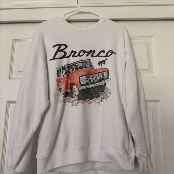 Hollister Sweaters - Oversized! Hollister White Crew Neck Sweater with Red Graphic